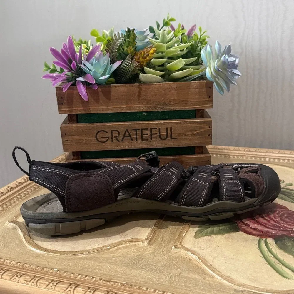 Keen Newport H2 Sandals Men’s Sz 11